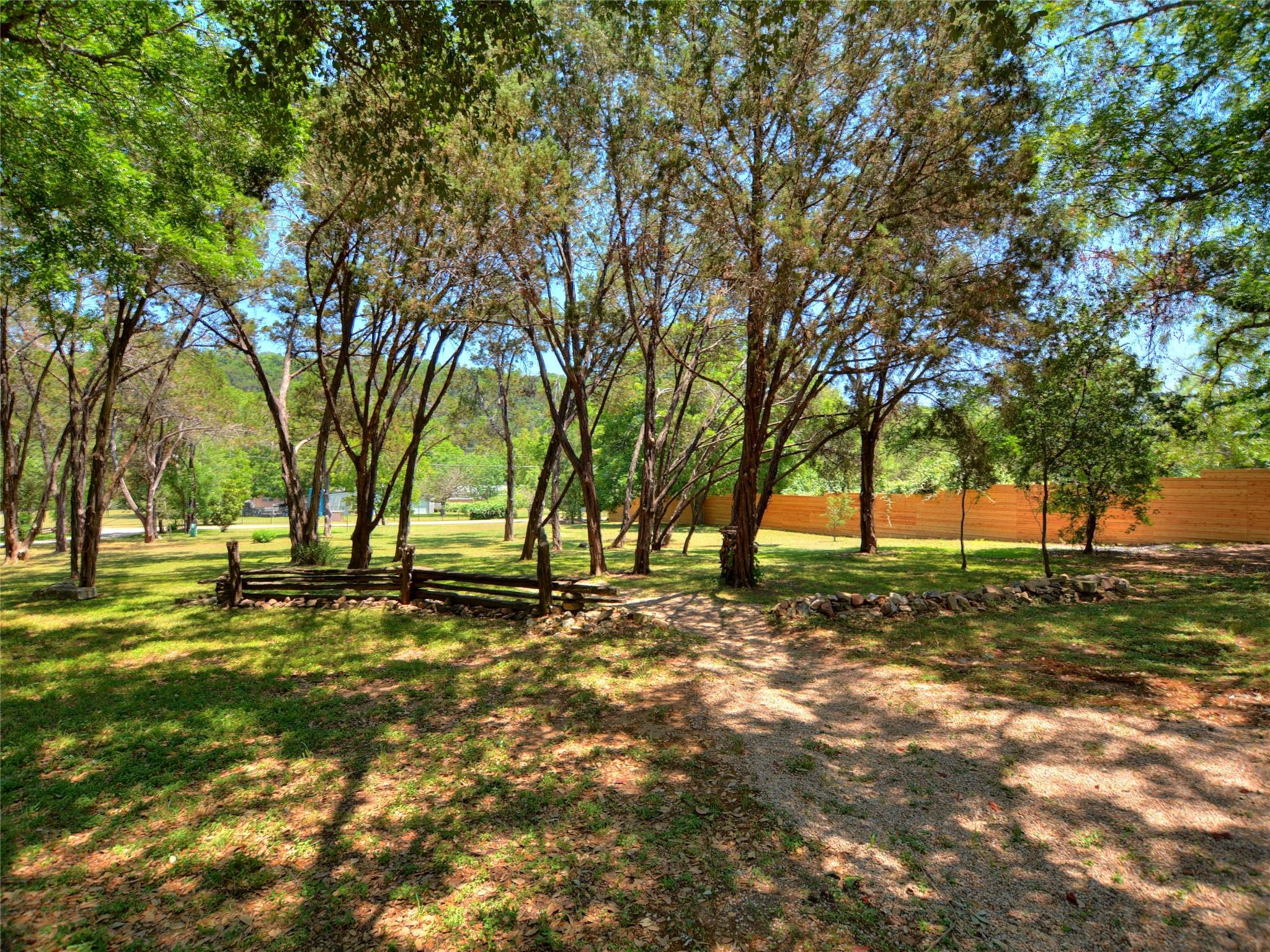 302 Lago Verde Road Lakeway TX 78734