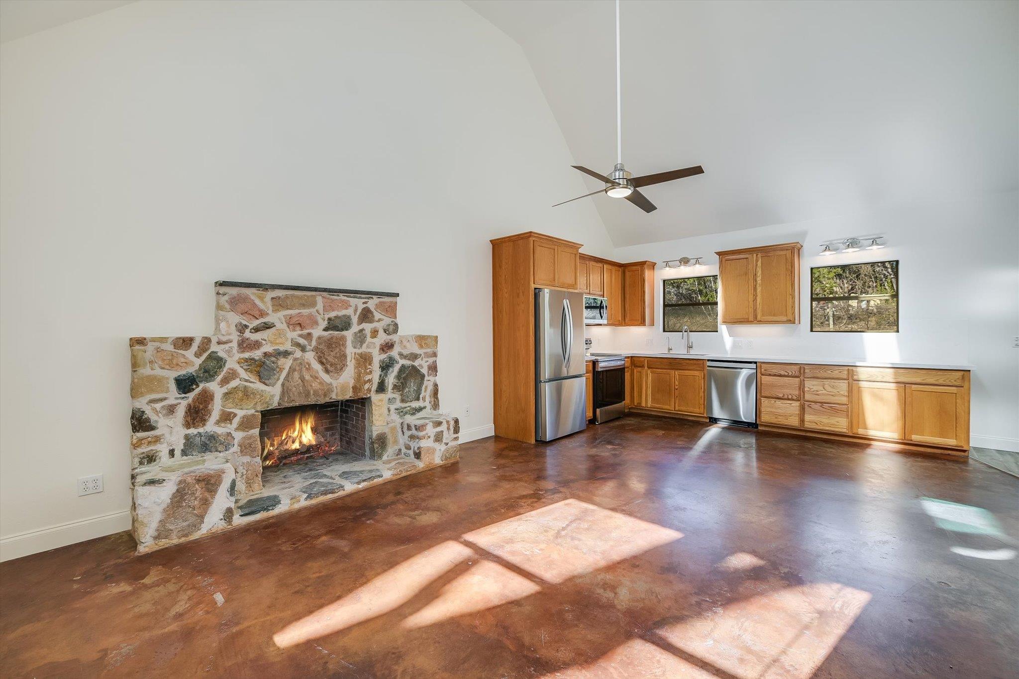 302 Lago Verde Road Lakeway TX 78734