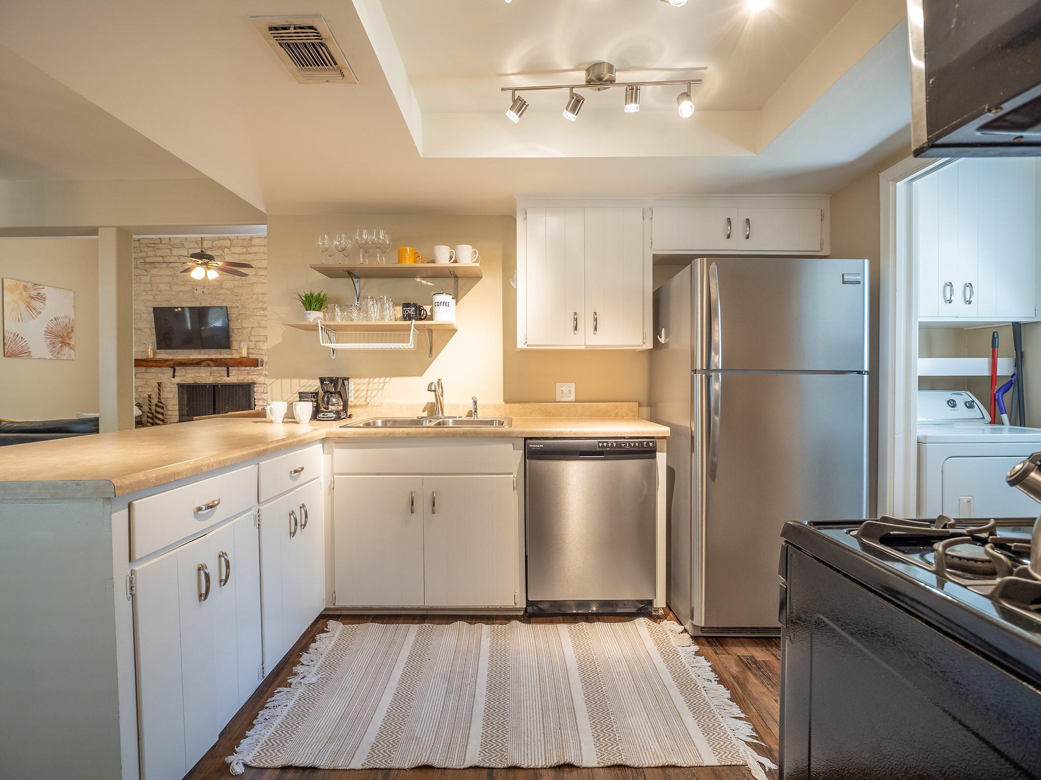 6003 Shadow Valley Cove Austin TX 78731