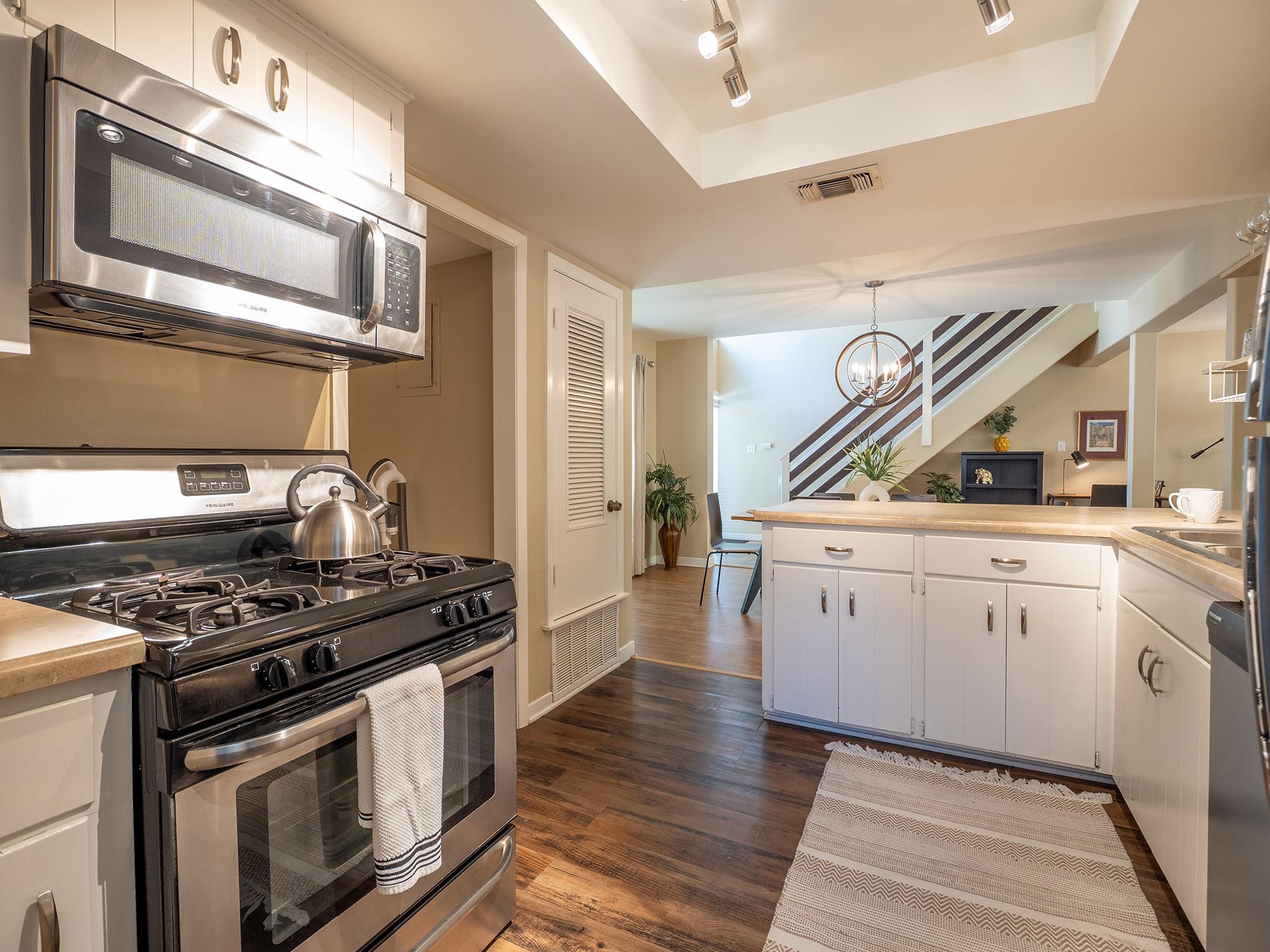 6003 Shadow Valley Cove Austin TX 78731