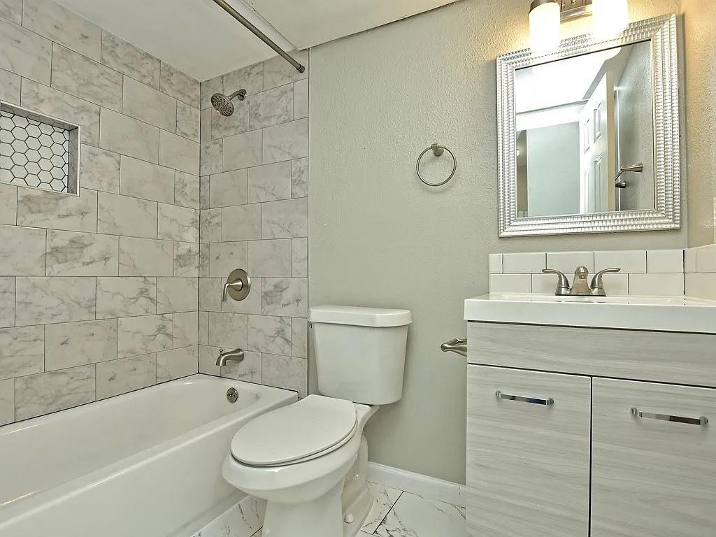 5209 Tahoe Trail Austin TX 78745