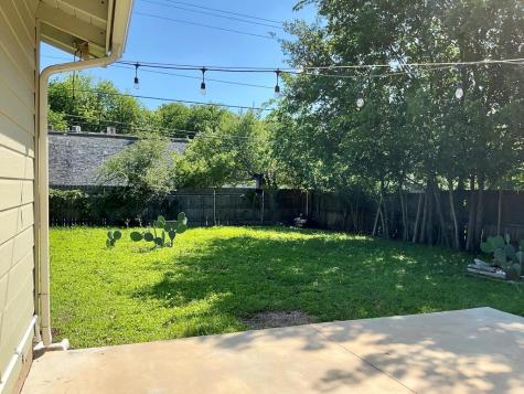1605 Sweetbriar Avenue Austin TX 78723