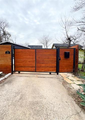 115 Frederick Street Austin TX 78704
