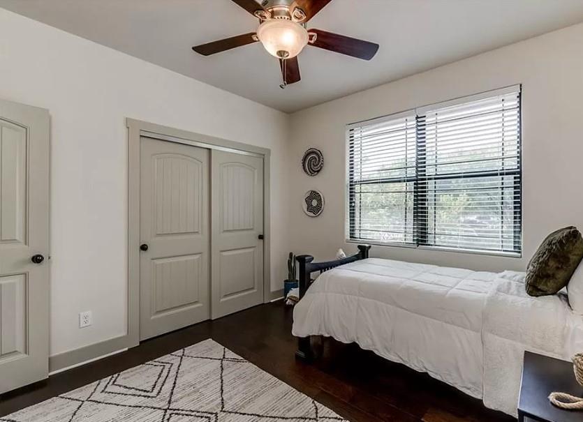 2101 E 20th Street Austin TX 78722