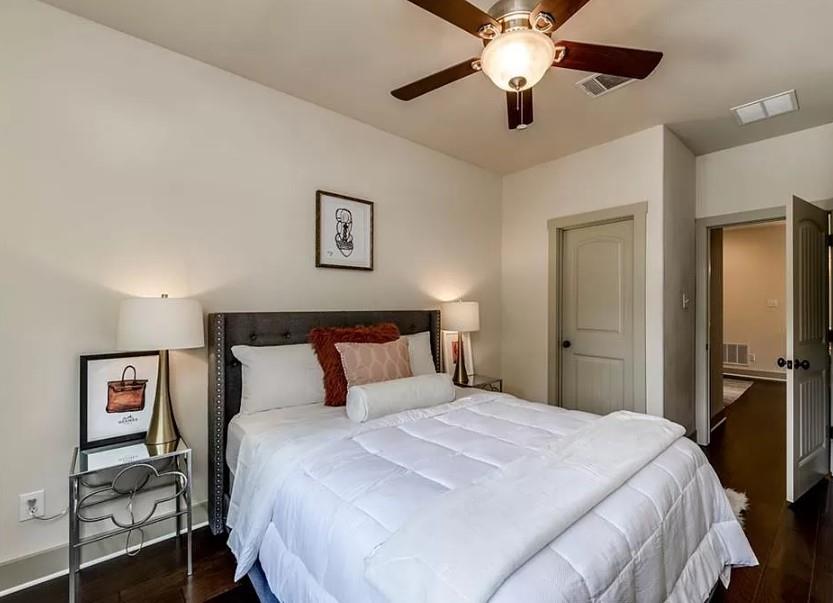 2101 E 20th Street Austin TX 78722