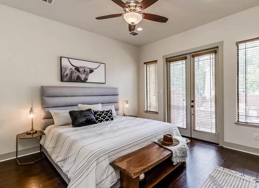 2101 E 20th Street Austin TX 78722
