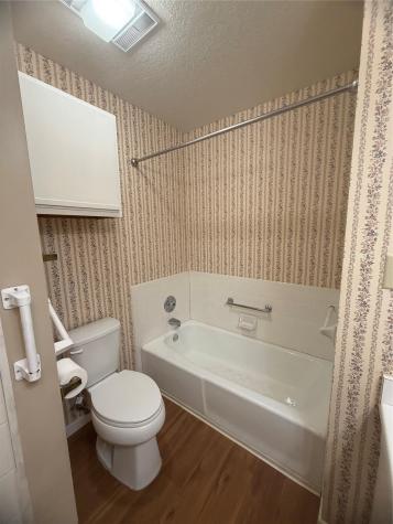 728 W San Antonio Street Lockhart TX 78644