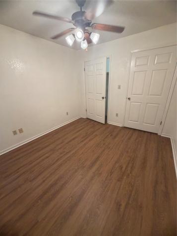 728 W San Antonio Street Lockhart TX 78644