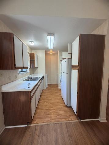 728 W San Antonio Street Lockhart TX 78644