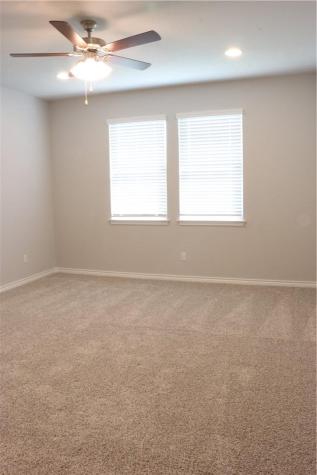 1124 Oak Chase Way Leander TX 78641