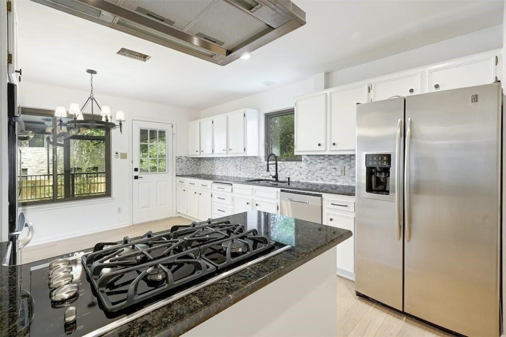 2115 Wychwood Drive Austin TX 78746