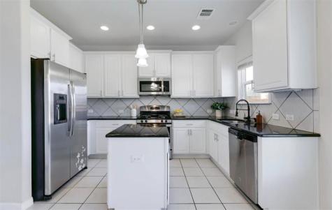 14212 Canyon Trail Austin TX 78717