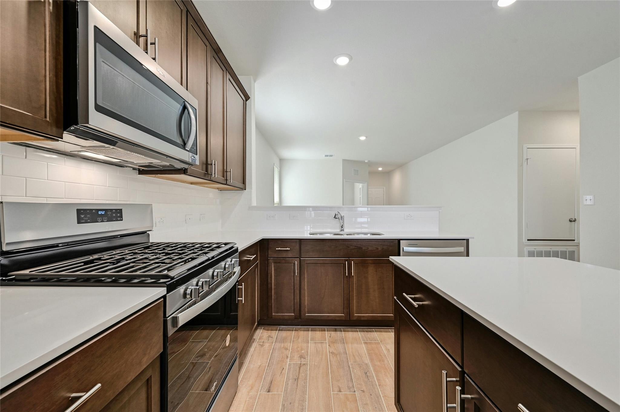529 Tree Nut Loop Buda TX 78610