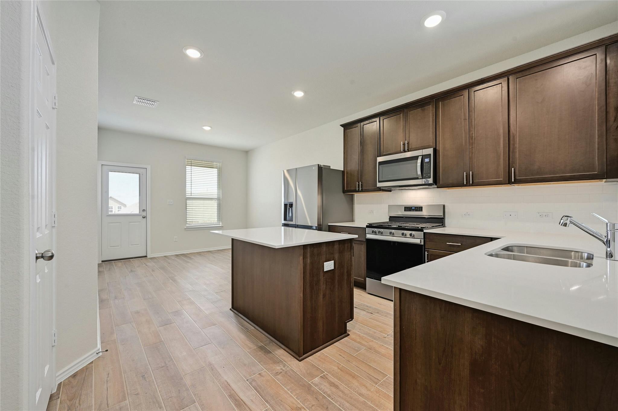 529 Tree Nut Loop Buda TX 78610