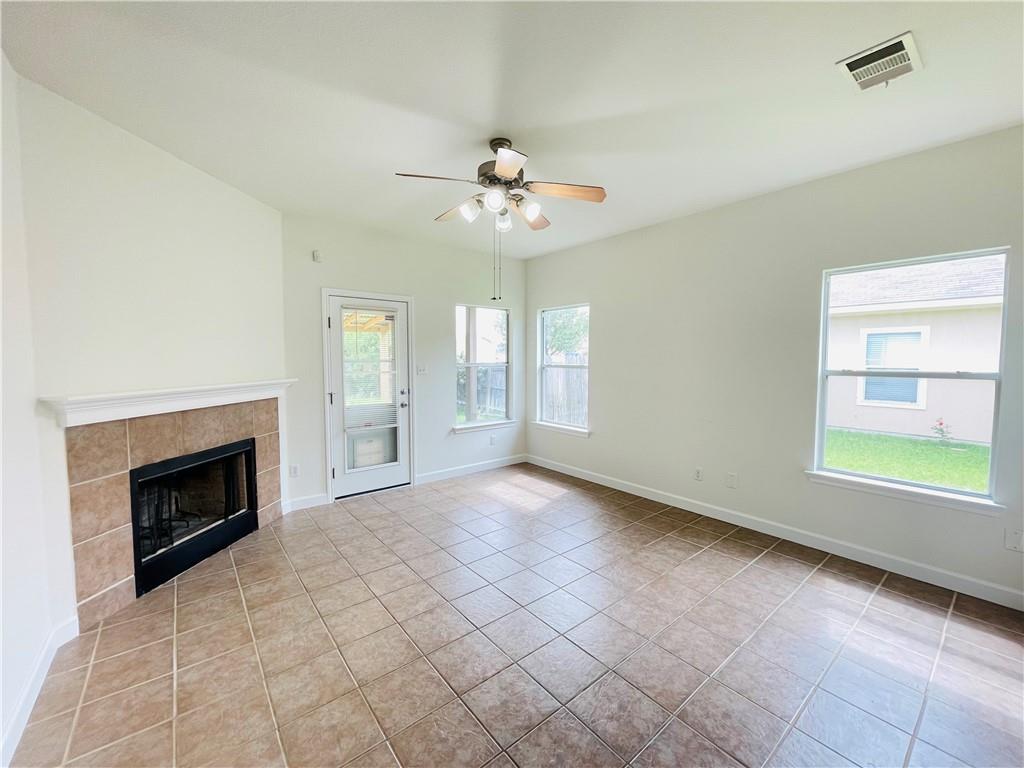 209 Flinn Street Hutto TX 78634
