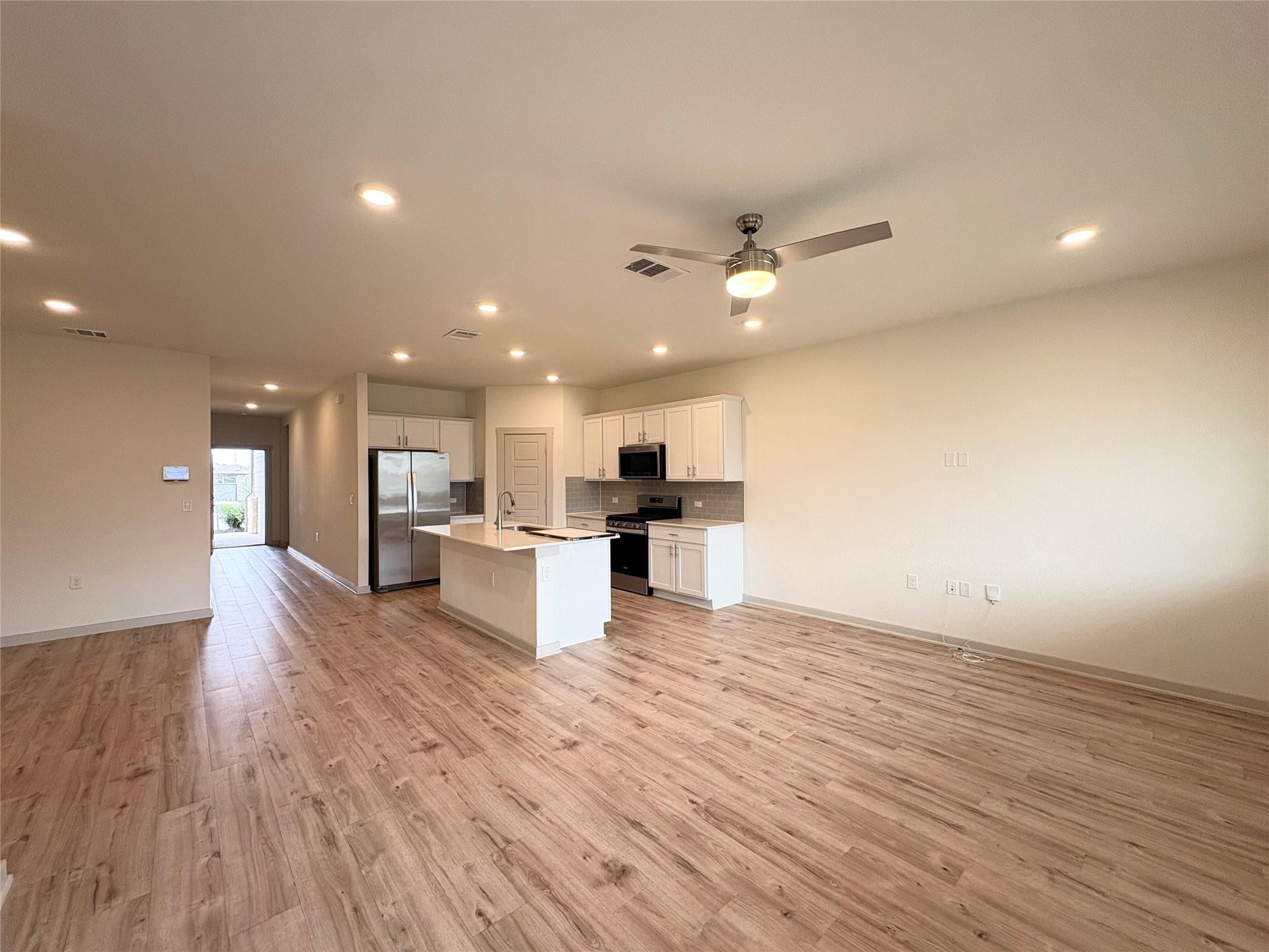 13704 Zuhause Drive Pflugerville TX 78660