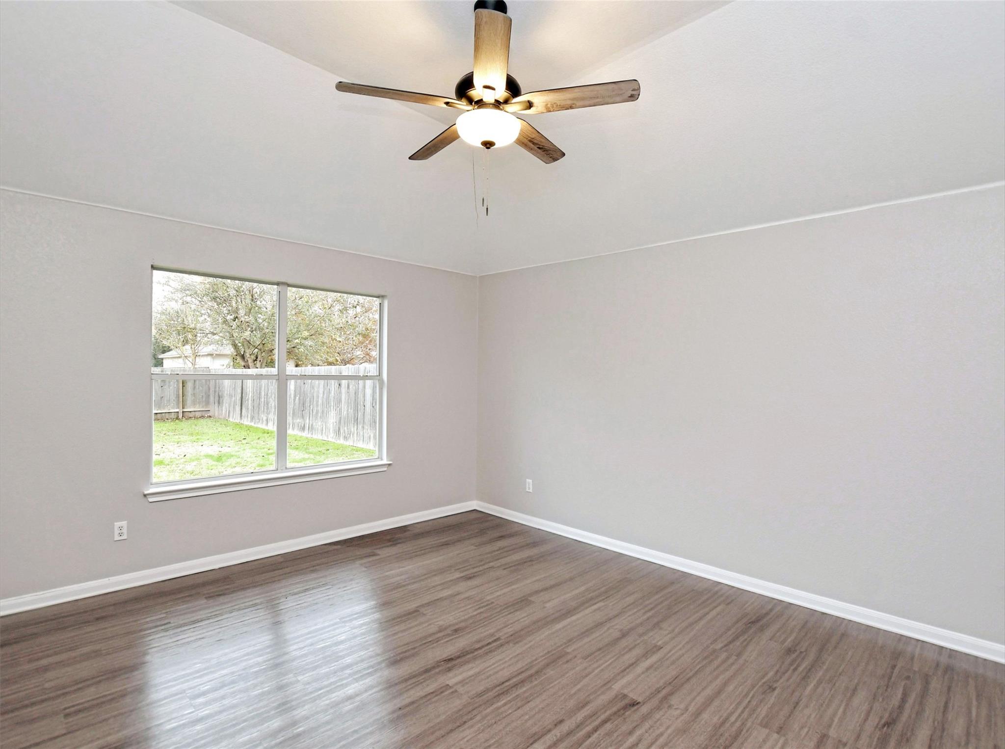 913 Old Wick Castle Way Pflugerville TX 78660