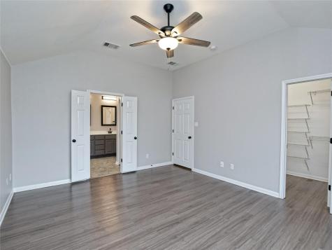 913 Old Wick Castle Way Pflugerville TX 78660