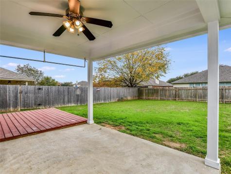913 Old Wick Castle Way Pflugerville TX 78660