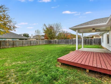 913 Old Wick Castle Way Pflugerville TX 78660