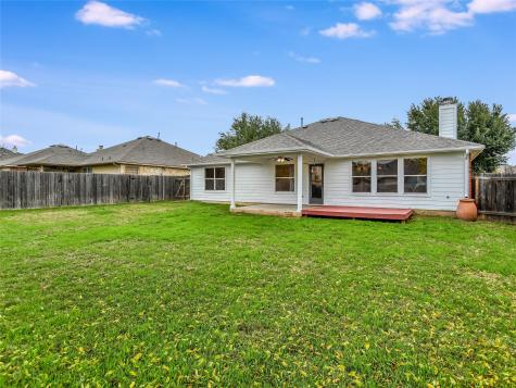 913 Old Wick Castle Way Pflugerville TX 78660