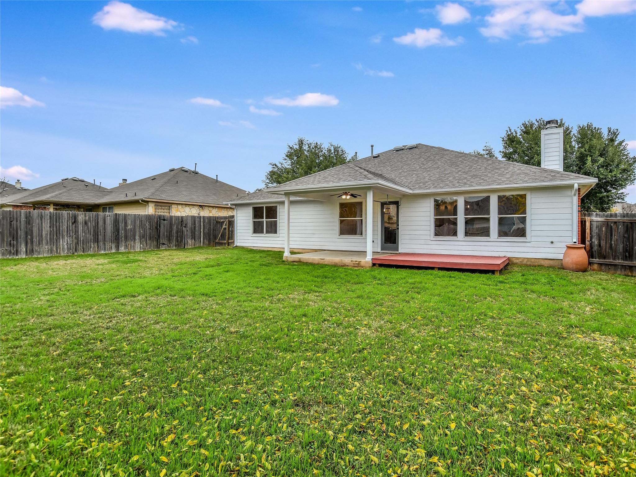 913 Old Wick Castle Way Pflugerville TX 78660