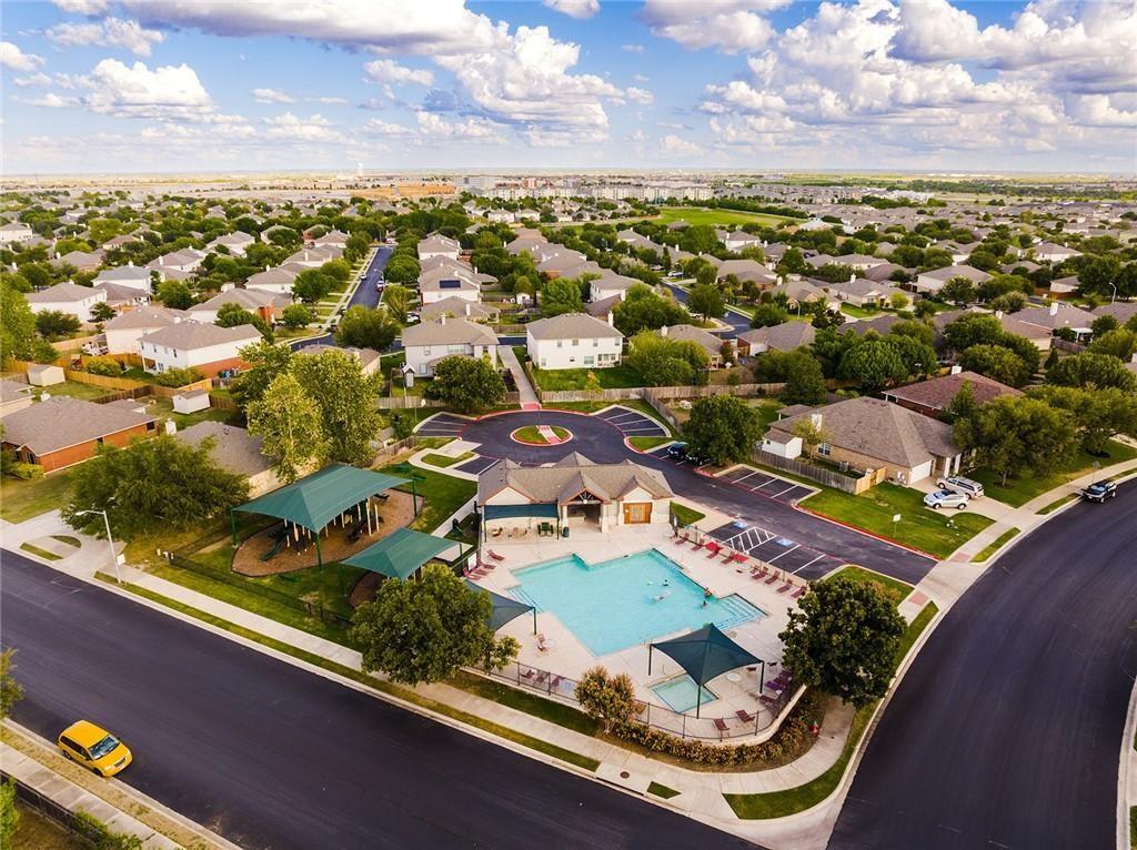 913 Old Wick Castle Way Pflugerville TX 78660