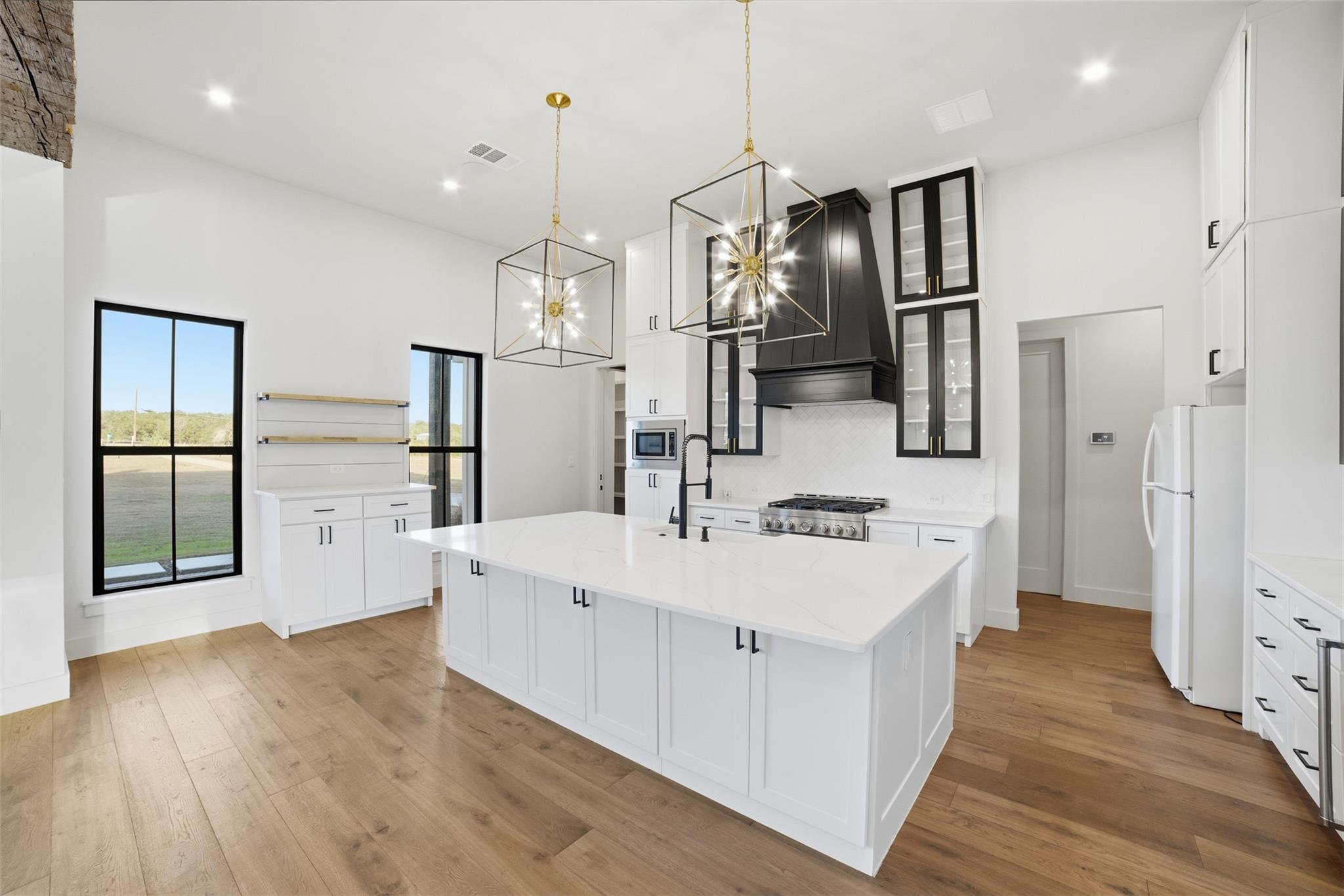 23937 Oscar Road Spicewood TX 78669
