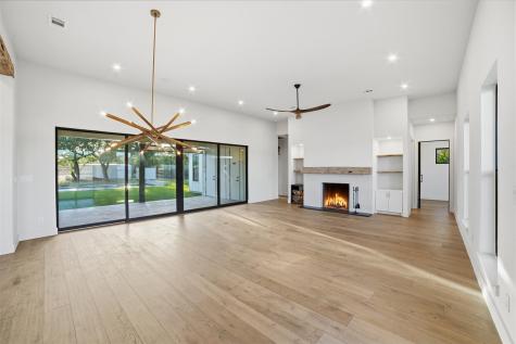 23937 Oscar Road Spicewood TX 78669