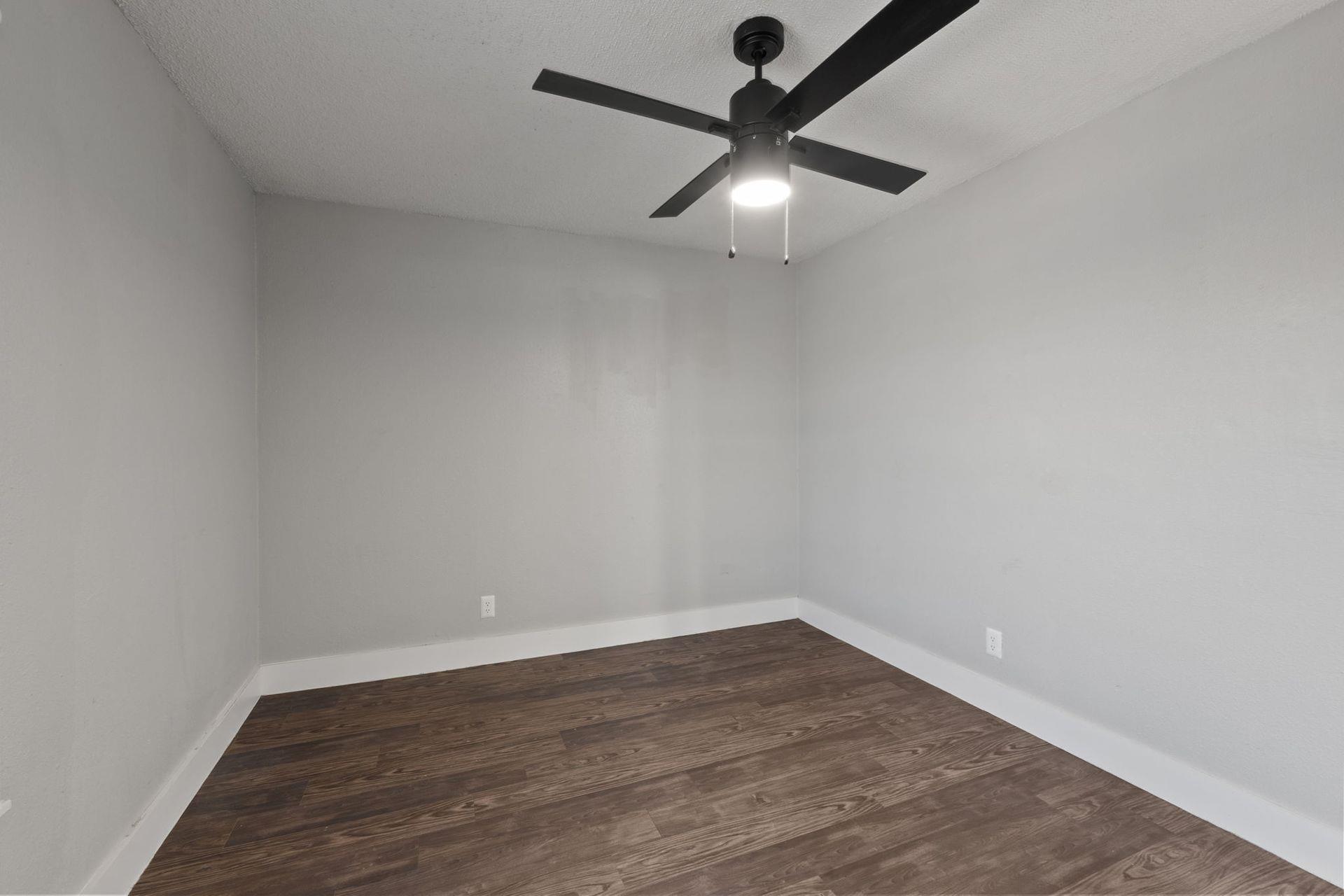 1220 W Anderson Lane Austin TX 78757