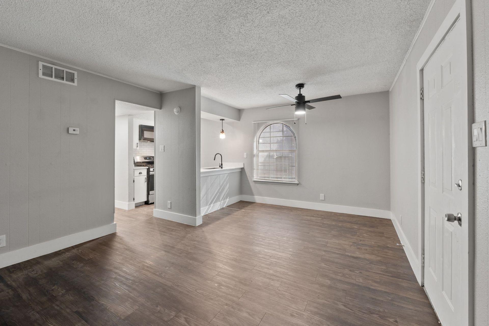 1220 W Anderson Lane Austin TX 78757