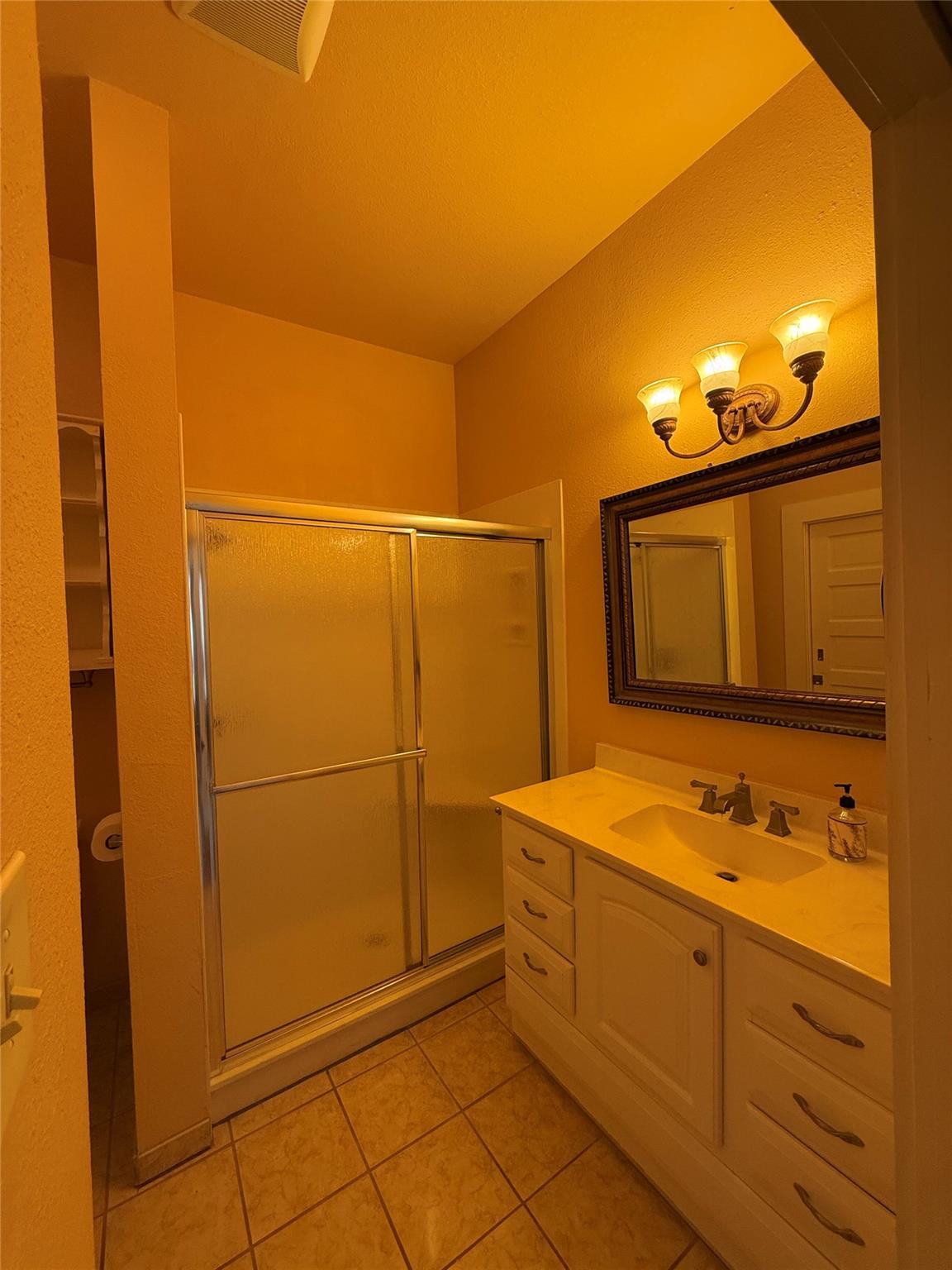 406 Normandy Street Austin TX 78745