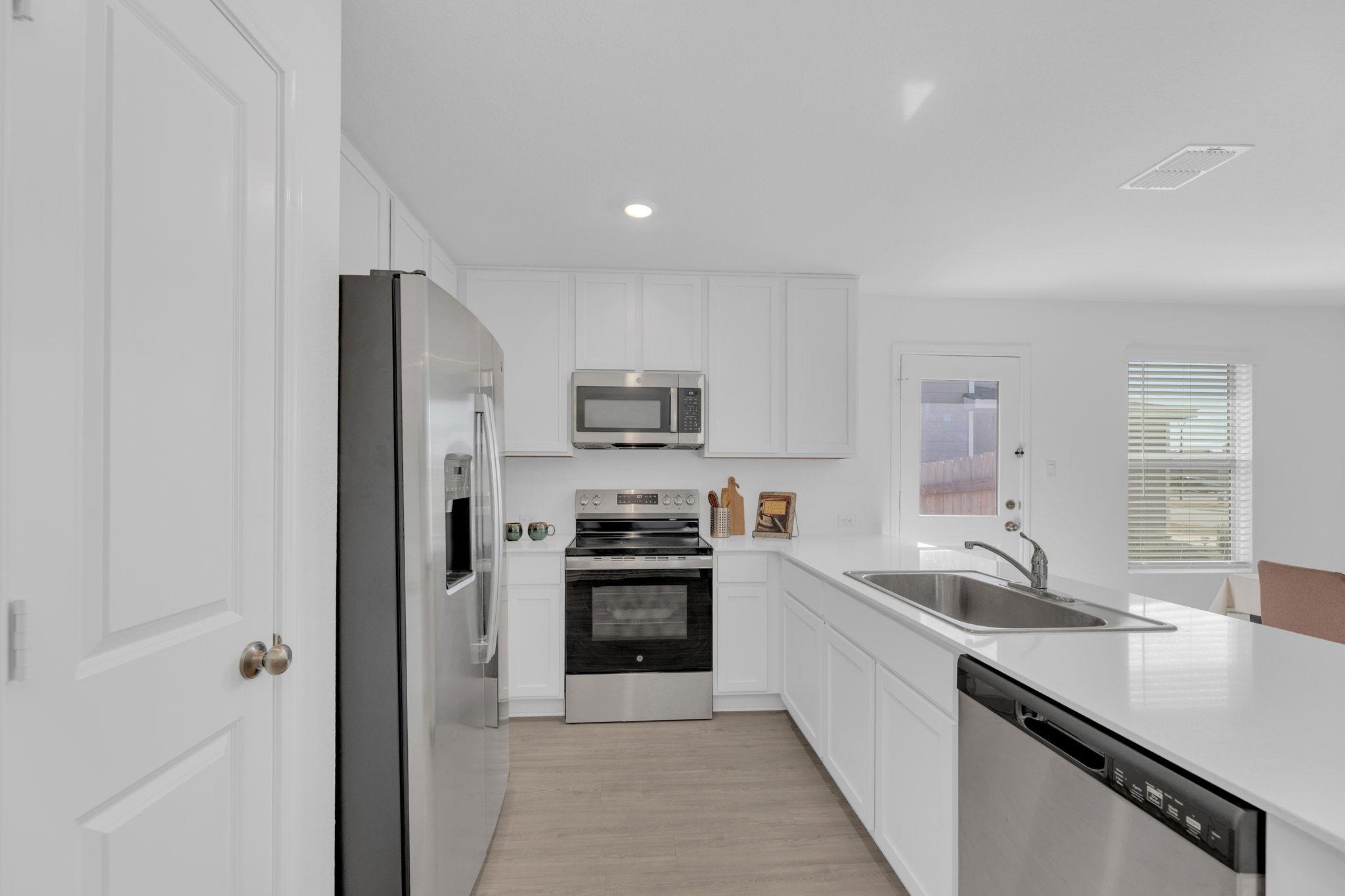 353 Marty Allen Loop Jarrell TX 76537