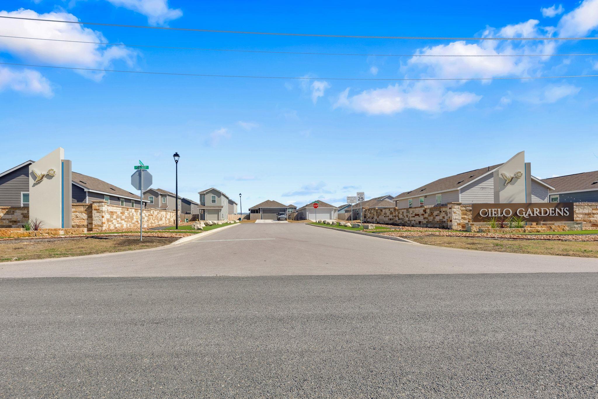353 Marty Allen Loop Jarrell TX 76537