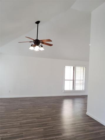 703 Meadow Creek Drive Pflugerville TX 78660