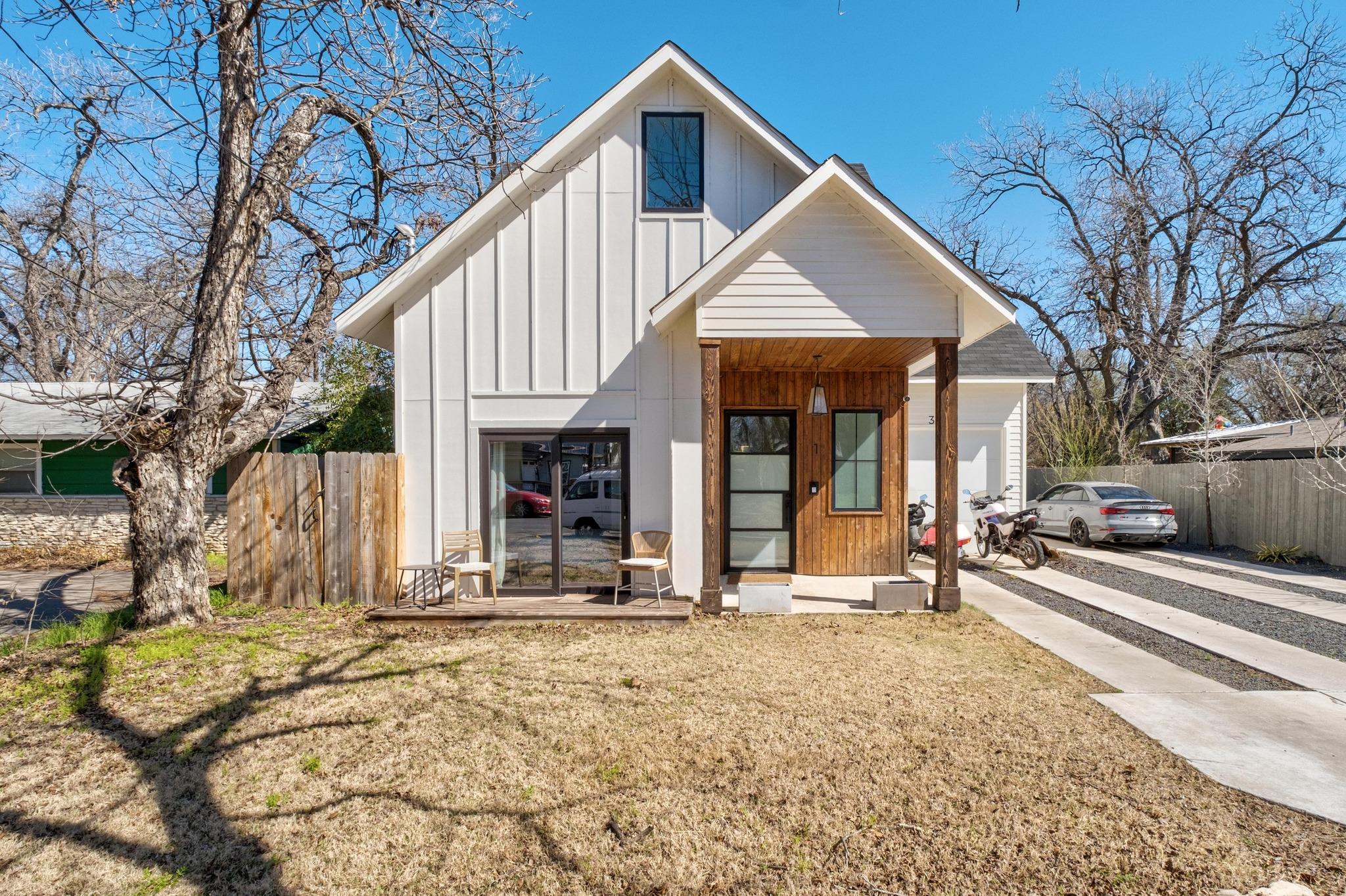 3302 Thompson Street Austin TX 78702
