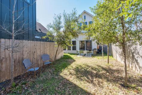 3302 Thompson Street Austin TX 78702