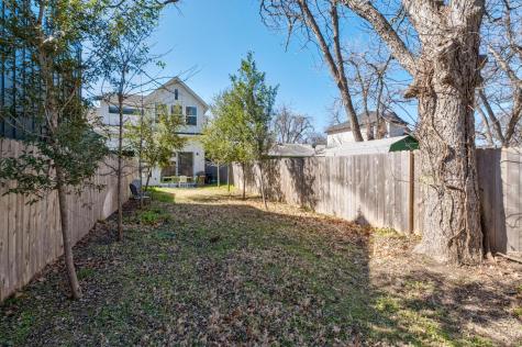 3302 Thompson Street Austin TX 78702