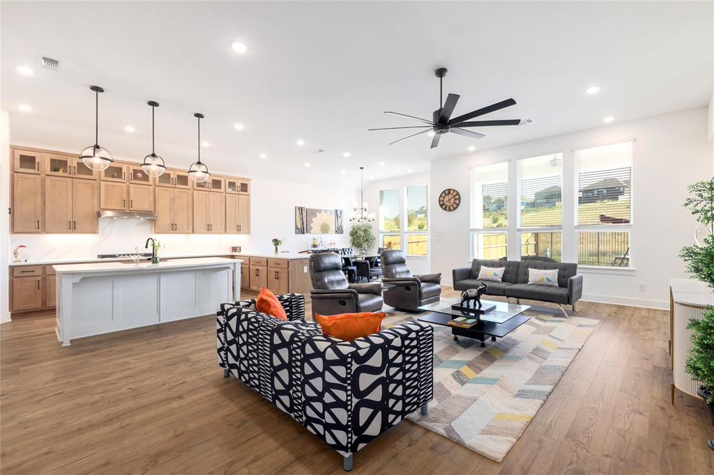 916 Willie Ranch Way Leander TX 78641