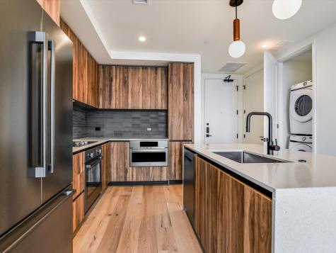 84 East Avenue Austin TX 78701