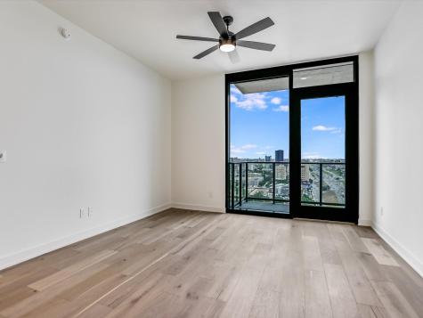 84 East Avenue Austin TX 78701