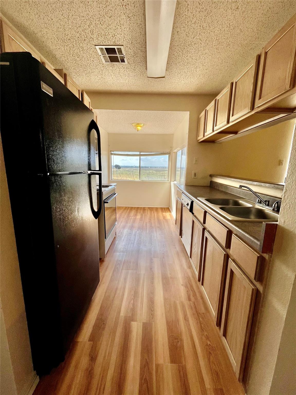 125 Stockmen Lane Maxwell TX 78656