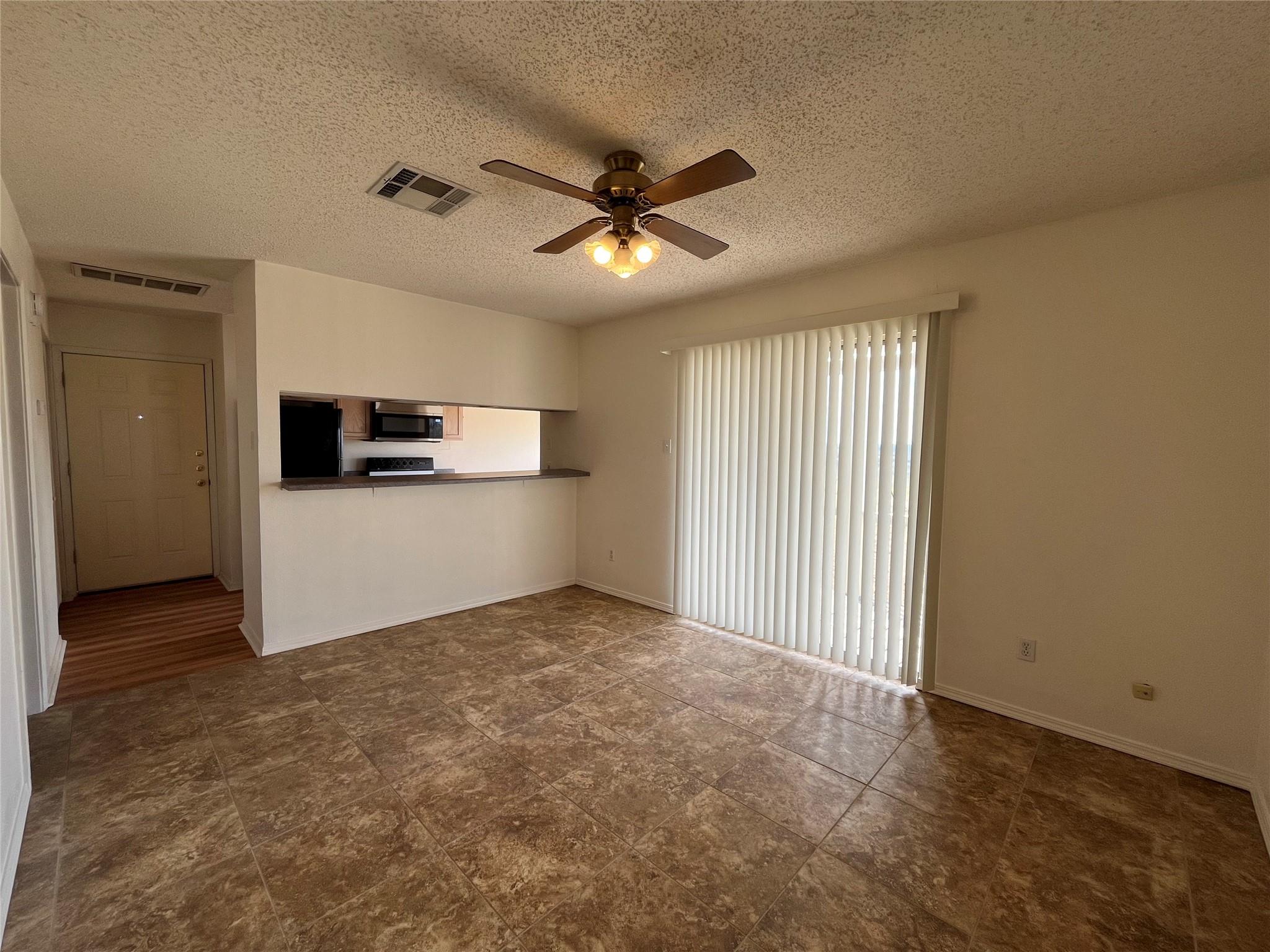 125 Stockmen Lane Maxwell TX 78656