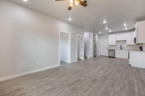 600 Kimbro #B Street Taylor TX 76574