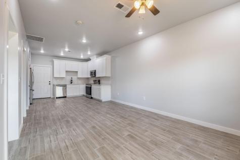 600 Kimbro #B Street Taylor TX 76574