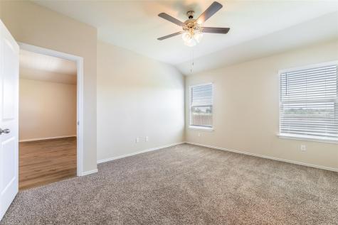 125 Break Avenue Taylor TX 76574