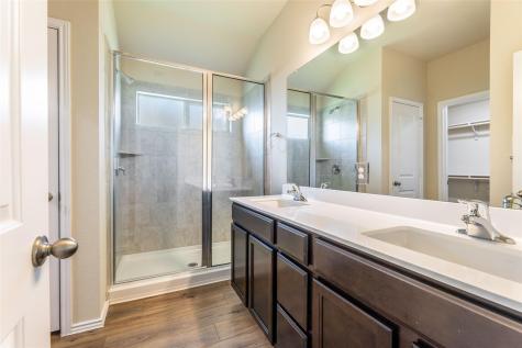 125 Break Avenue Taylor TX 76574