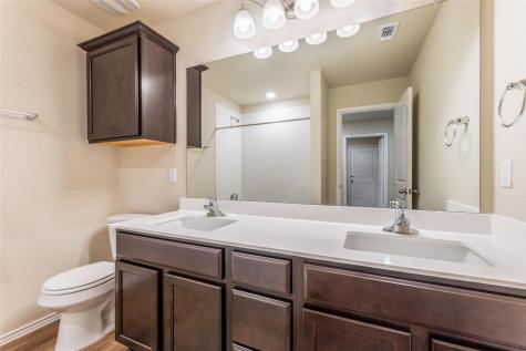 125 Break Avenue Taylor TX 76574