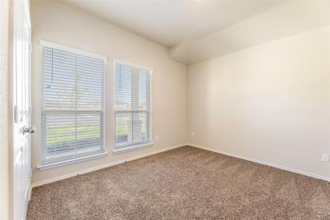 125 Break Avenue Taylor TX 76574