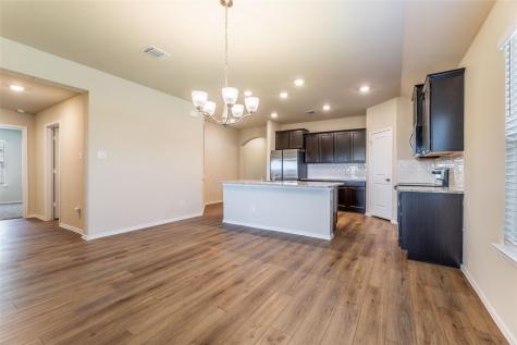 125 Break Avenue Taylor TX 76574